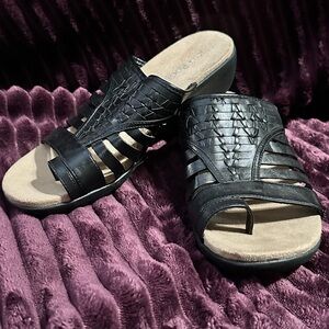 Stylish Kim Rogers Taliah Black Women's Sandals Size 6